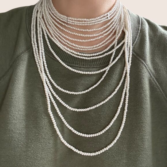 ✨ ANTHRO VIESTE ROSA CASCADE PEARL LAYERED CHOKER NECKLACE NWT - Picture 4 of 7